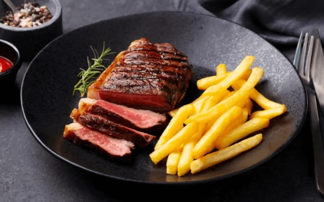 Beefsteak Khoai Tây