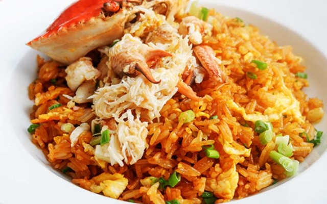 Cơm Chiên Thịt Cua