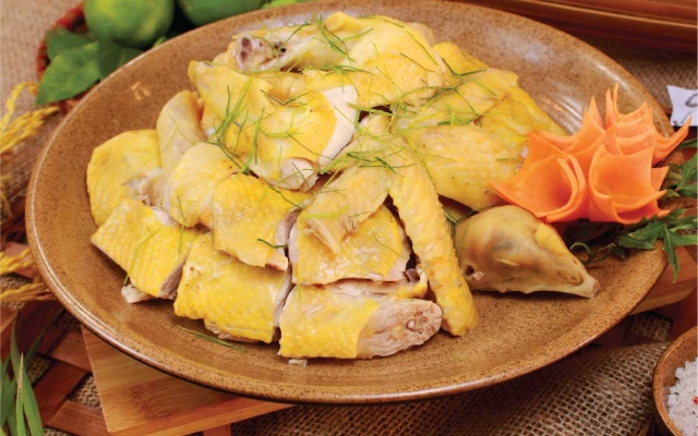 Gà Hấp Lá Chanh