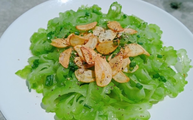 Khổ Qua Xào Tỏi