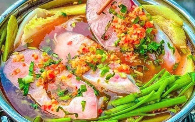 Lẩu Cá Dứa