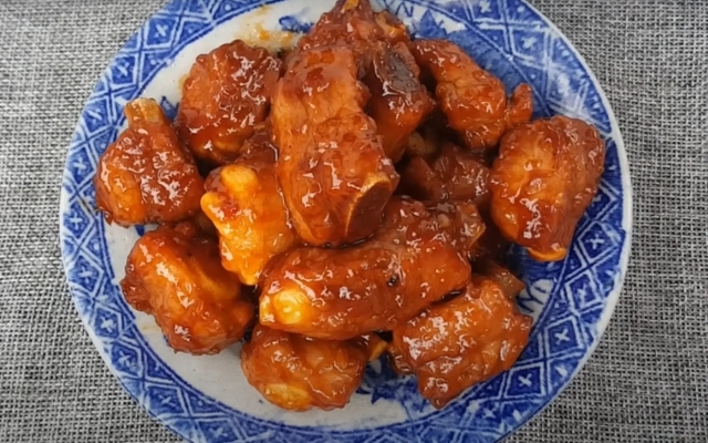 Sườn Heo Ram Mặn