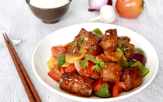 Sườn Heo Xào Chua Ngọt